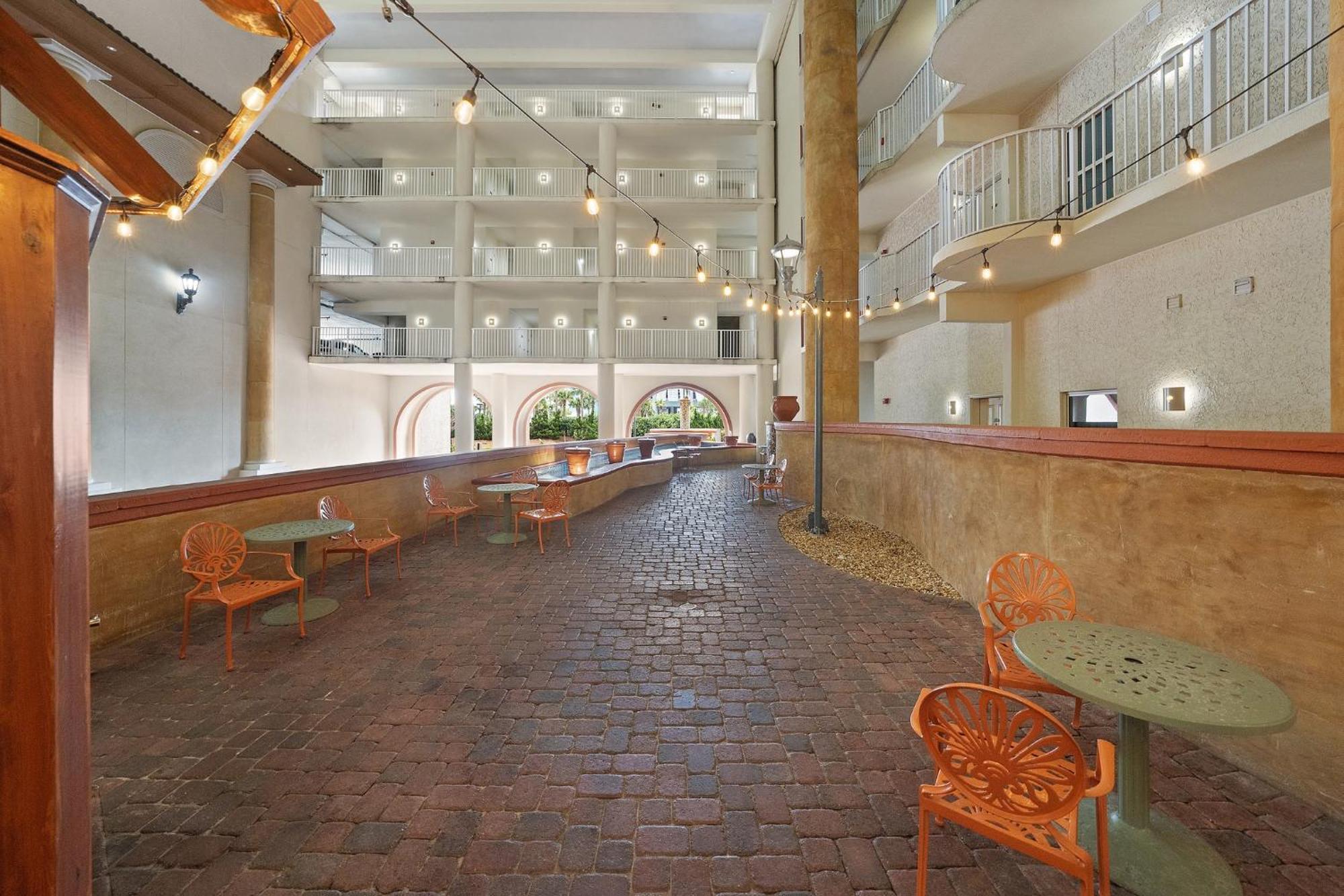 Shores Of Panama 1930 Apartment